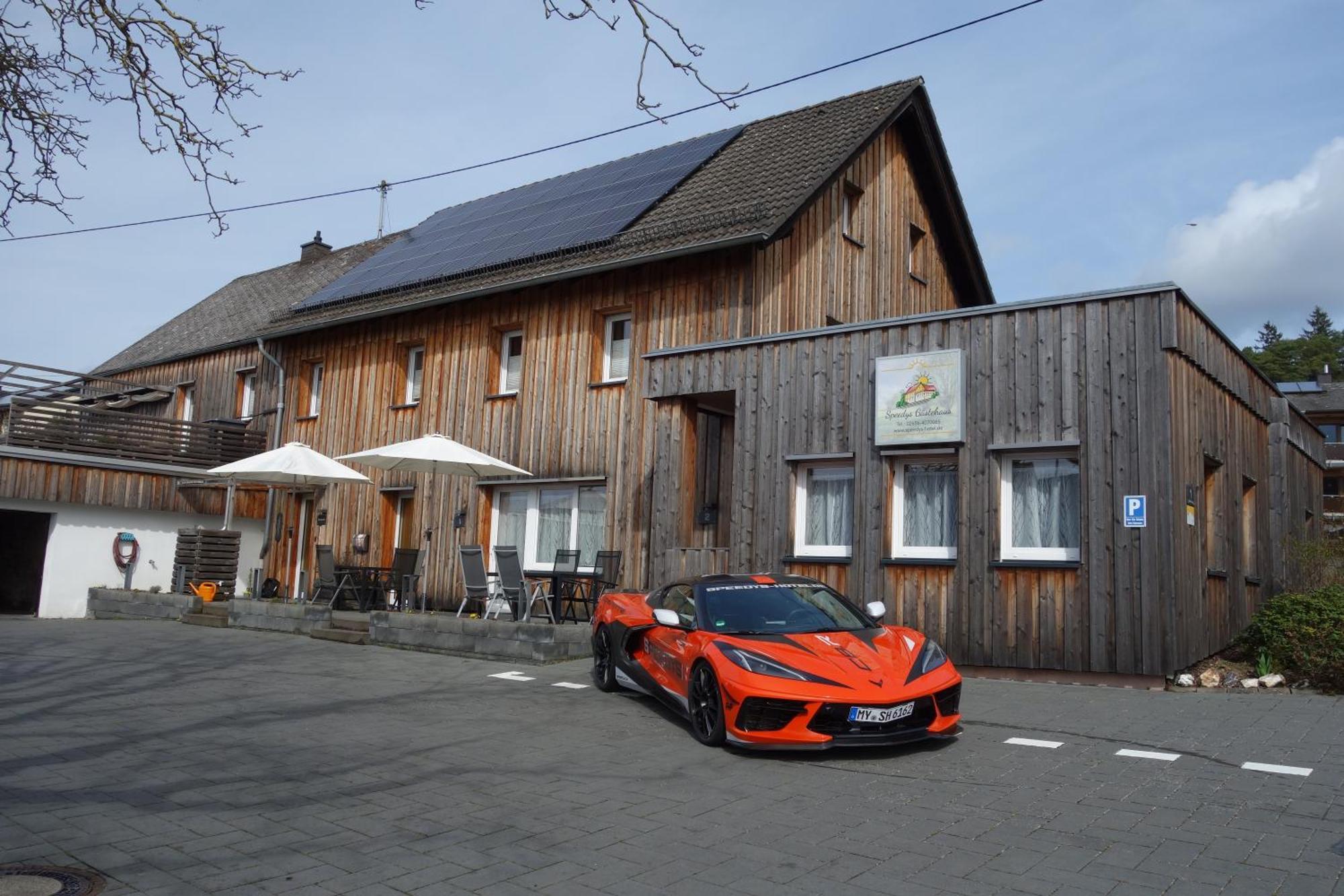 Speedys Gaestehaus Baar  Экстерьер фото