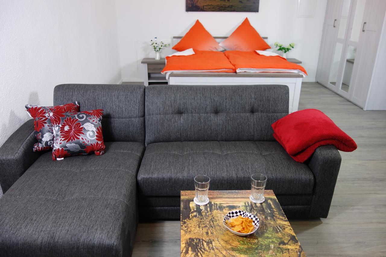 Speedys Gaestehaus Baar  Экстерьер фото