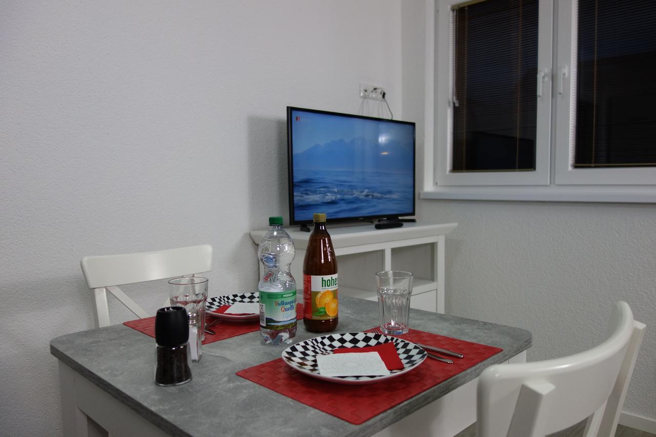 Speedys Gaestehaus Baar  Экстерьер фото