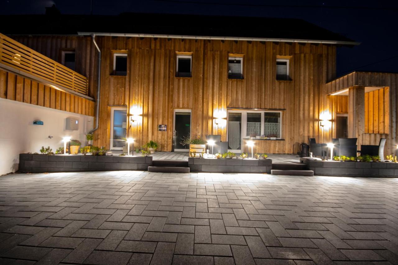 Speedys Gaestehaus Baar  Экстерьер фото