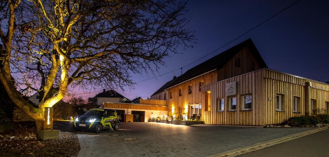 Speedys Gaestehaus Baar  Экстерьер фото